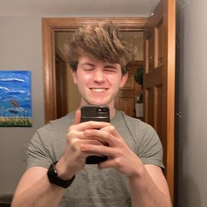 Meet your Posher, Carter